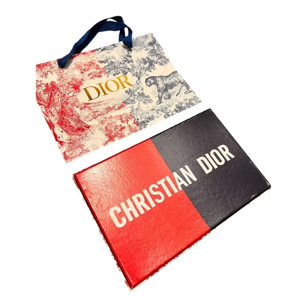 Christian Dior Chopstick Set GWP - Picture 3 of 8